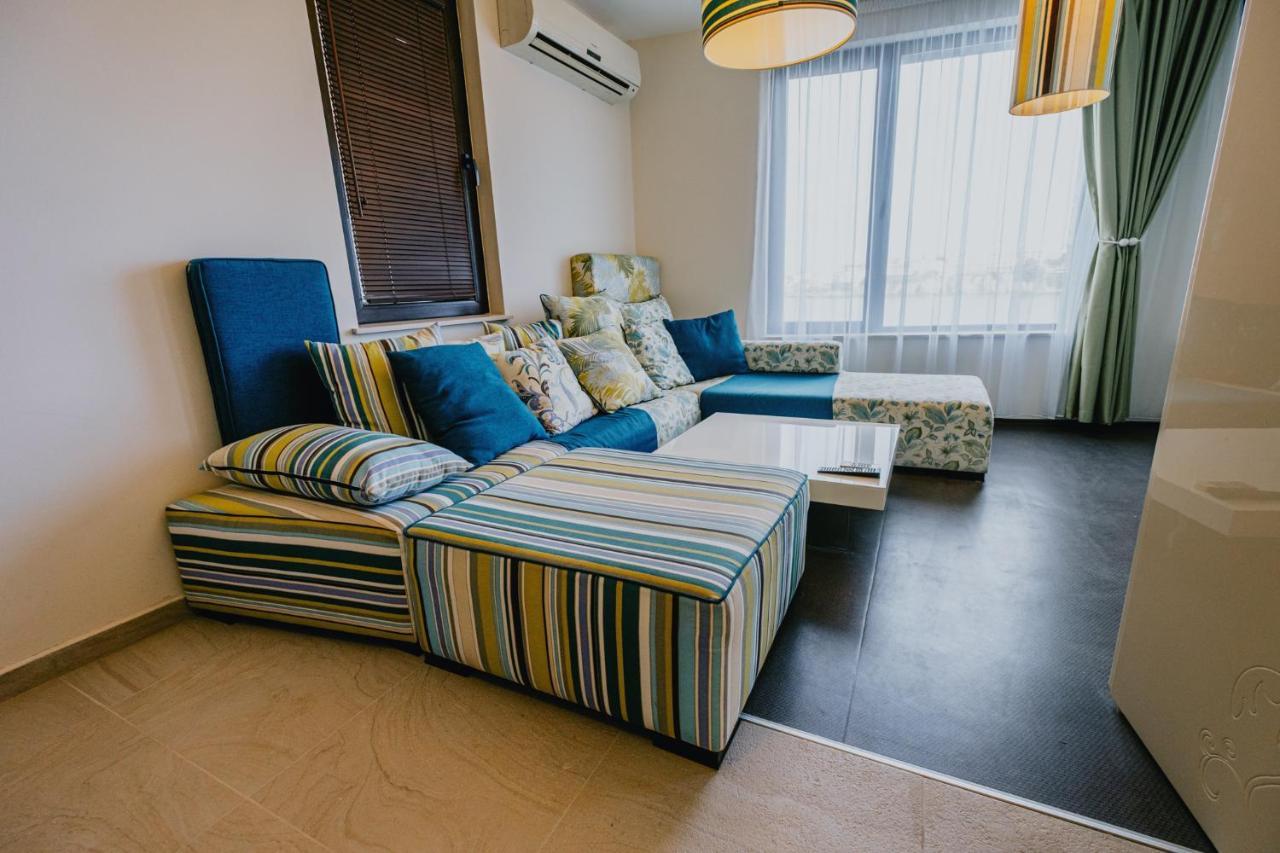 Miletia Suites 索佐波尔 外观 照片